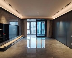 明湖悦府5室2厅3卫南朝向1250.0万元/套出售