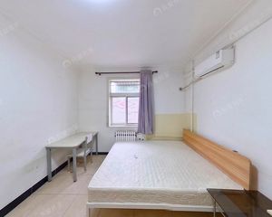 大山子中间层,南向一居,满两年只有契税,月租4500元!