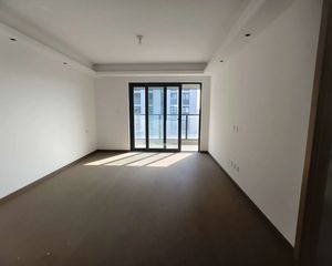 月映澜堂3室2厅2卫南朝向188.0万元/套出售