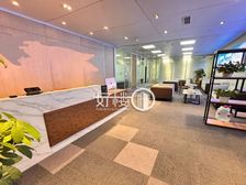 环球金融中心电梯口旁精装带家具 拎包入驻价格优惠