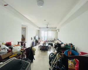 三号地铁口旁次新房,学、铁、商、园皆配套齐全