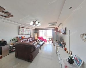 良乡·拱辰星园·3室·1厅 精装 中间楼层 采光好 诚信出售