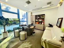 国贸通惠河畔公园里的写字楼万利中心257平精装遗留带家具出租