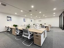 汽博中心丨绿地保税中心丨精装修丨带家具丨出租