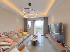 新上2003年品质小区,精装送阁楼带露台4室2厅2卫,随时看