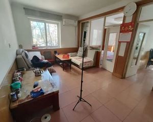 南北通透矿山公司家属楼3室1厅
