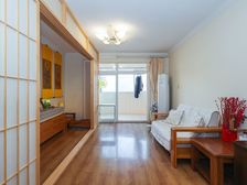 地铁口 双南一北大三房 诚意出售 看房随时 近长风公园