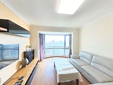 小区安静位置,高区两梯两户,户型方正全明,视野开阔,诚意卖!