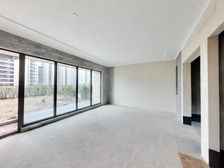 城市旅游客厅 下叠别墅 带大花园 看房方便