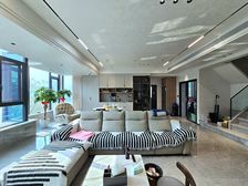 南岸区 龙湖康田麓宸宸玺 四房 280万