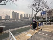 房东诚售!钟楼御水华庭劳动路朝南商铺 年租7万 门口好停车