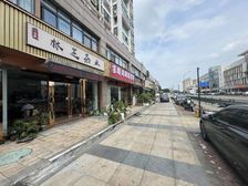 急售千果巷菜场旁年租金10万沿街商铺 停车方便 可做重餐饮