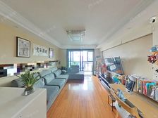 绿地三期,高区景观三房,有车位,诚意出售。