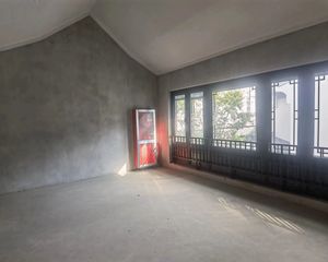 福元里中式合院别墅,地下室160平,位置中庭安静,全新毛坯