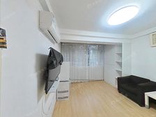 三卫 低楼层 采光没有遮挡 自带花园景观