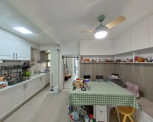 东城区 天永板块 9年义务教育 精装 中间层 南北通透 两居