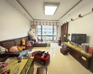 荣和大地 装修保养好三房 读天桃小学中学