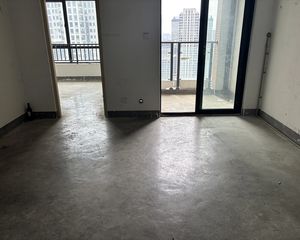 东都华庭3室2厅1卫南朝向140.0万元/套出售