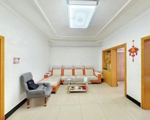 南北通透青春路3室1厅