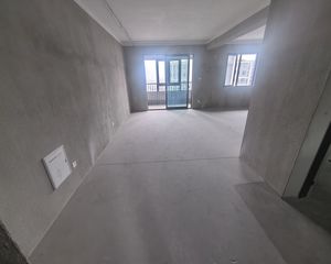 碧辰玥府3室2厅1卫南朝向115.0万元/套出售