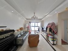 三开间朝南带三个阳台 满五仅需契税 前排俯瞰公园景观拎包入住