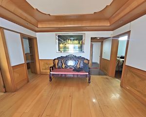 太阳村 楼层好 出行方便 双卫 近医院 临地铁 停车方便中马