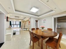 精装修,阳光,带家电,拎包入住