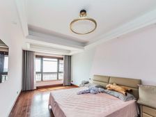 御庭园精装交付基本未入住前天采光拎包住