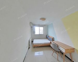 陶白,右安门,中间层,正规三居