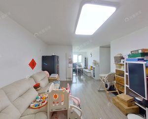 108.59平3居 东南向精装修 拎包入住。
