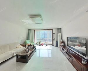 惠新西街电梯洋房南北向大三居急售,一梯两户,2004年住宅