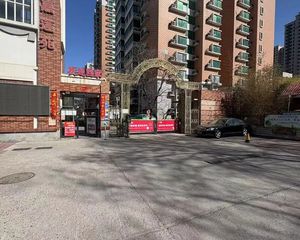 嘉莲苑 东南3室2厅简装修