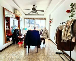小城春秋4室2厅2卫南朝向150.0万元/套出售