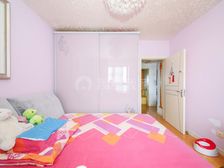 2008年房子,七号线2号口50米,南北飞机户型!板正!