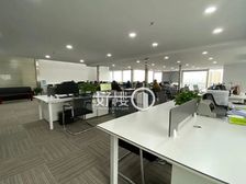 轻轨站 华润广场 精装带家具 拎包入住