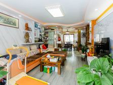 双地铁,吴泾繁华地段,飞机户型,大三房两卫,精装修,欢迎品鉴