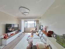 精装修边套全明 花园位置 一梯两户