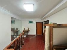 芳群公寓下复式的三居室,诚心出售