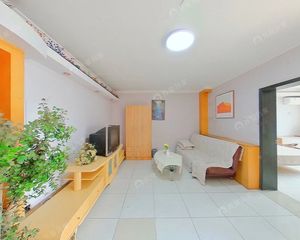 龙泽·龙泽苑西区·3室·1厅