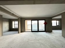 雅戈尔江上4室2厅2卫南朝向328.0万元/套出售