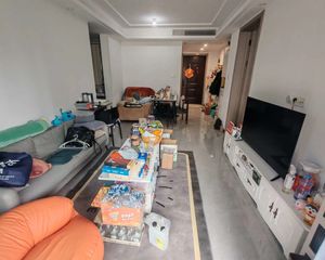百骏中心2室2厅1卫南朝向178.0万元/套出售