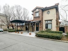 J户型,400平绿地,300W装修,三车位,无遮挡