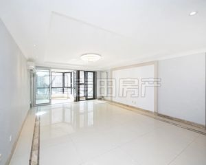 5室2厅珠江帝景C区