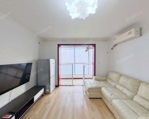 望京阿里旁北纬40度一期全南二居,阳光充足,有阳台,主推房源