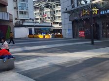 石路商圈新风巷巷口大转角140平米纯一层年租22万售428万