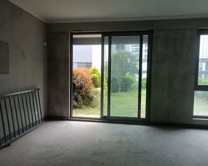 奥克斯繁花里4室2厅3卫南朝向360.0万元/套出售