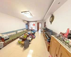 南北通透 新居里 2室1厅