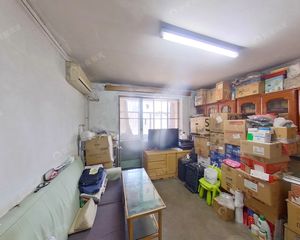 体育馆西路55号3室1厅东西