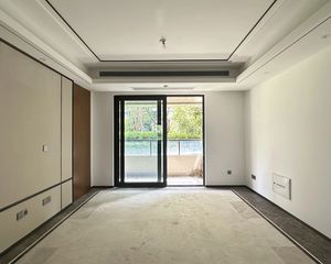 上湖城章三期6室3厅4卫南朝向850.0万元/套出售