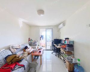 紫金新干线四期·2室·1厅,出门地铁,商业街
